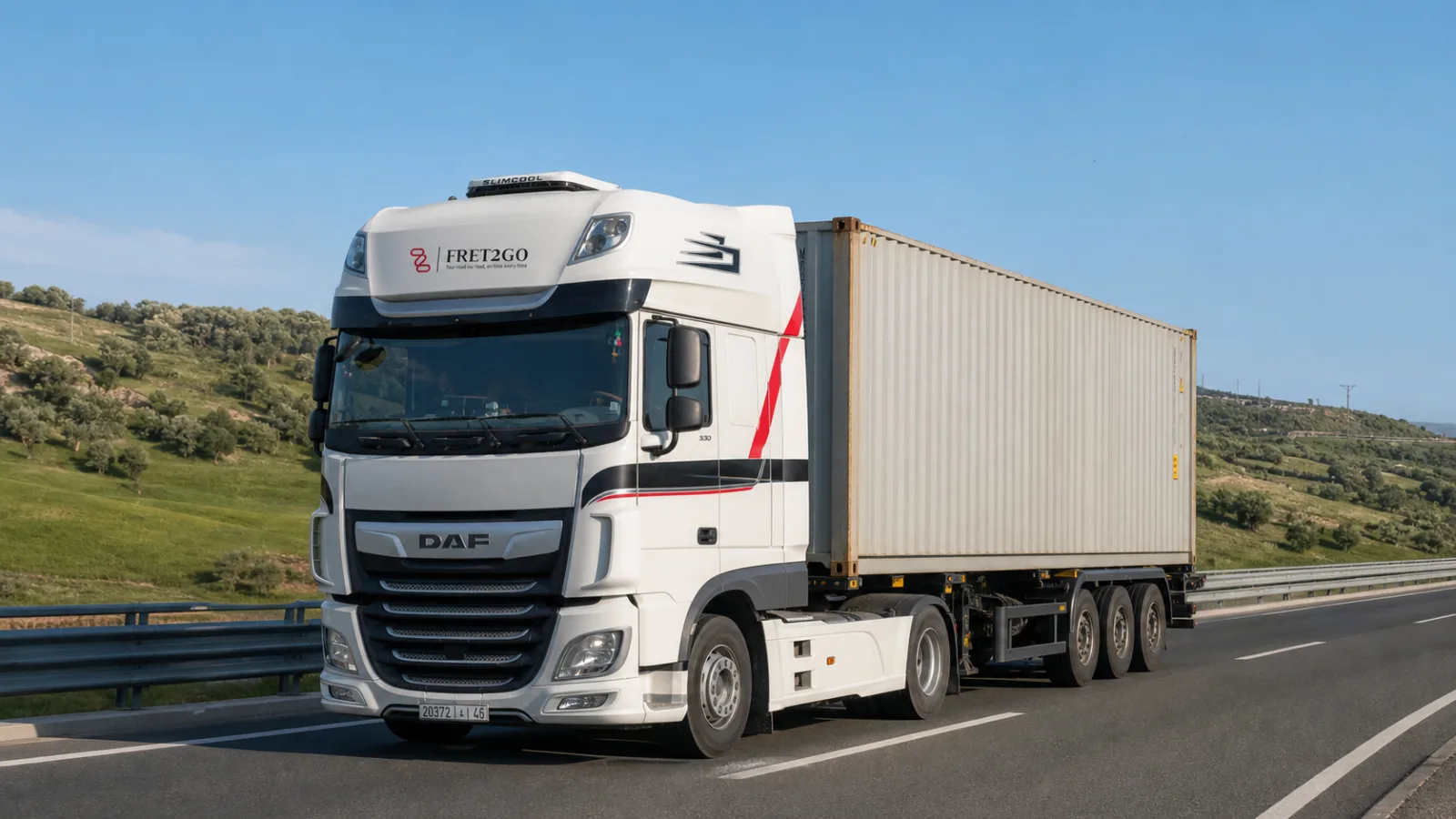 Camion Fret2Go sur une autoroute du nord du Maroc